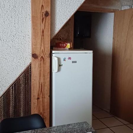 Appartement Chaleureux Dans Une Maison En Pierre Mireval 외부 사진