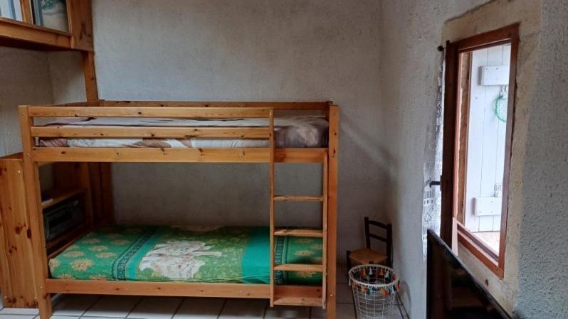 Appartement Chaleureux Dans Une Maison En Pierre Mireval 외부 사진