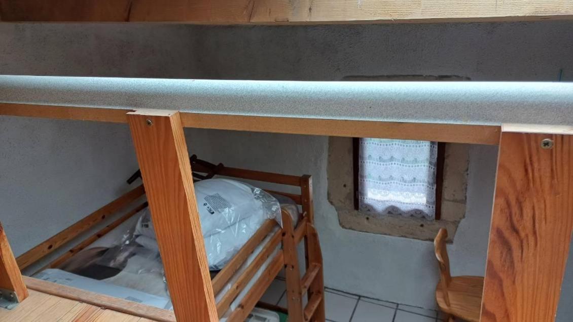 Appartement Chaleureux Dans Une Maison En Pierre Mireval 외부 사진