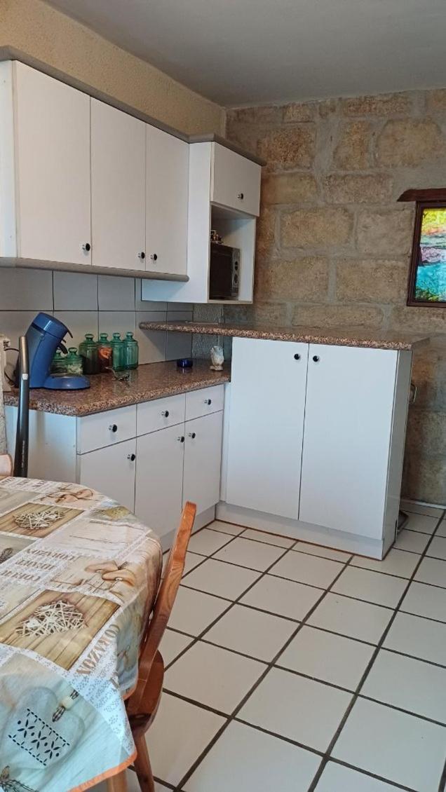 Appartement Chaleureux Dans Une Maison En Pierre Mireval 외부 사진